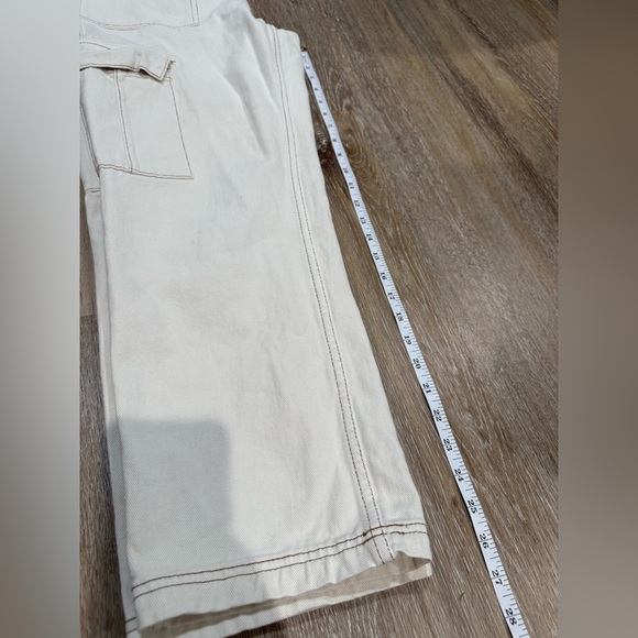 PacSun Size M Cream Cargo Pants Relaxed Fit Baggy - Picture 3 of 10